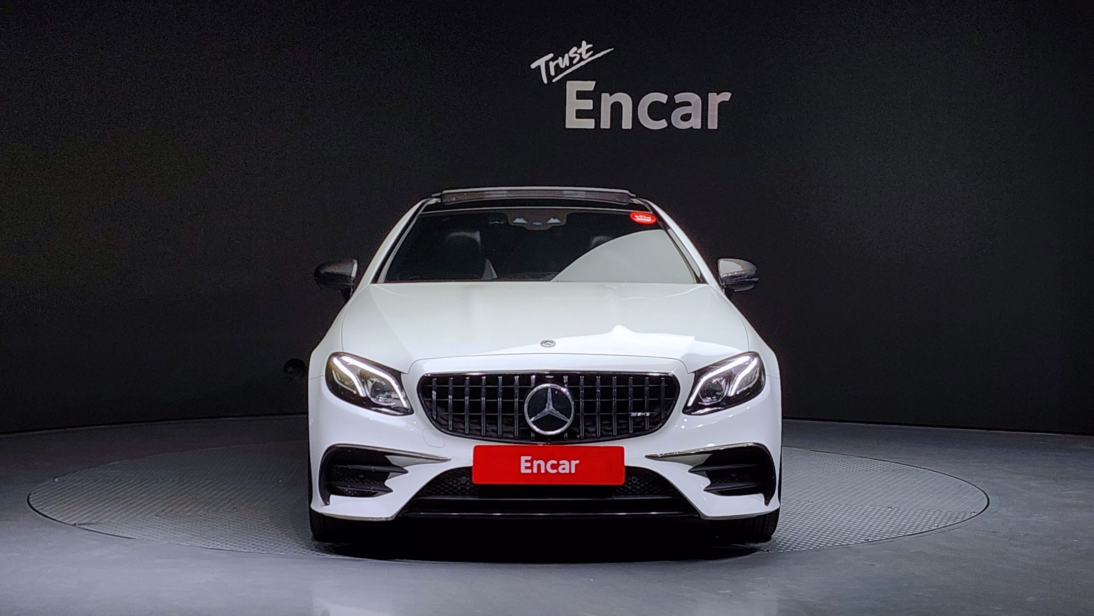 MERCEDES BENZ E-CLASS W213 2019