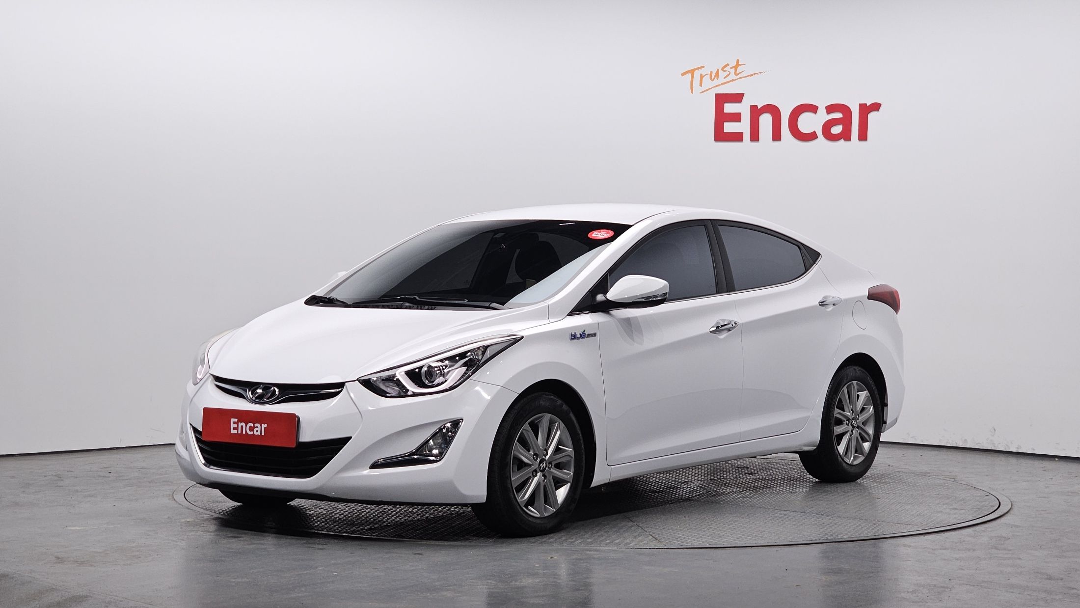HYUNDAI AVANTE 2013