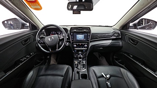 SSANGYONG TIVOLI VERY NEW 2020
