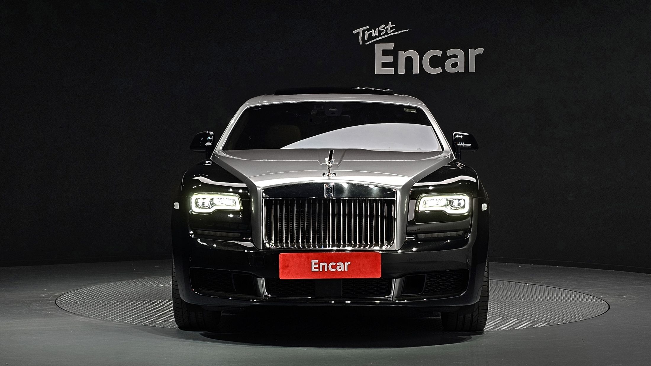 ROLLS ROYCE GHOST 2019