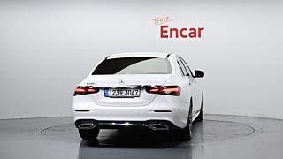 MERCEDES BENZ E-CLASS W213 2022