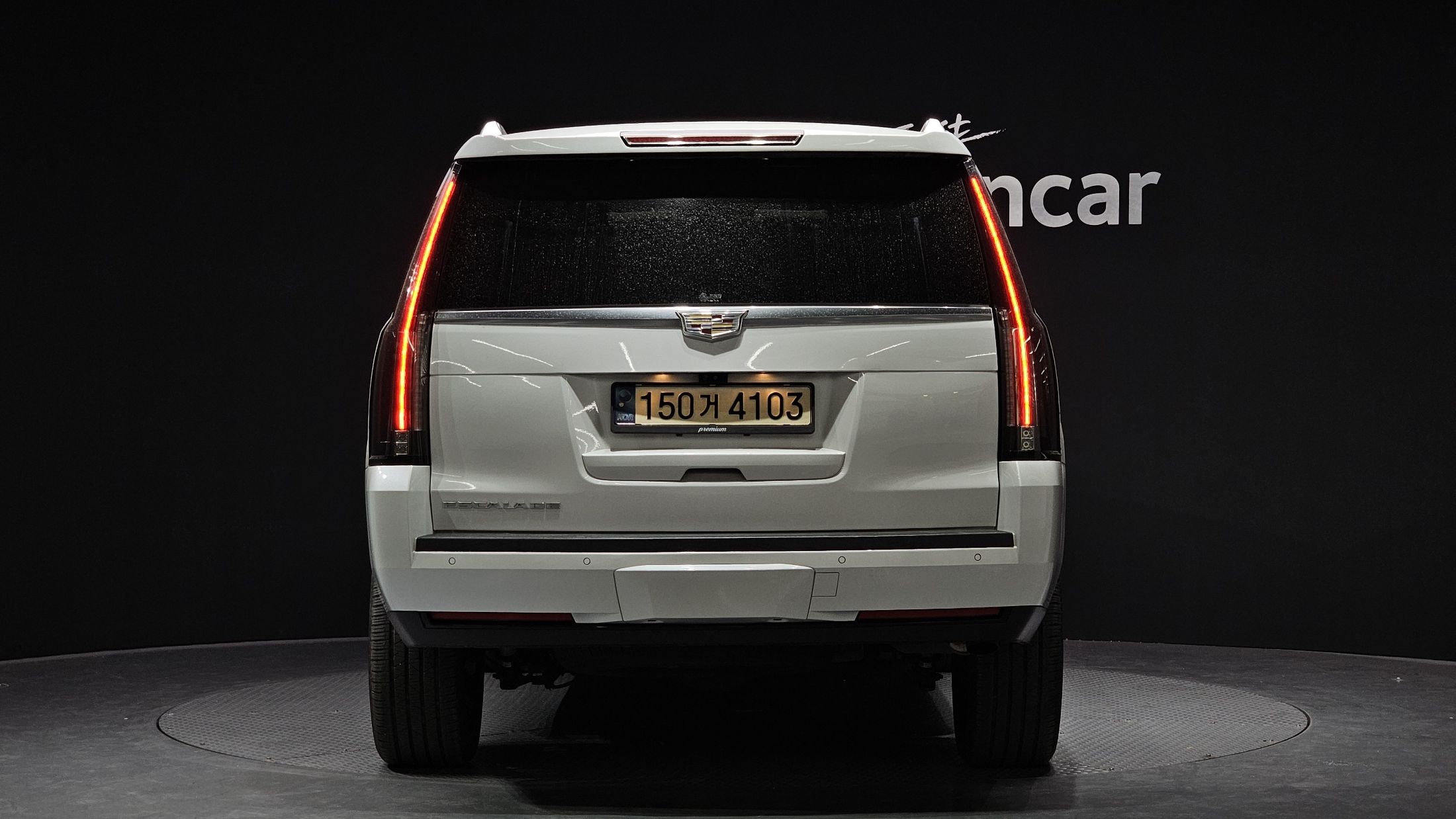 CADILLAC ESCALADE