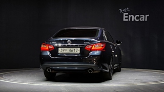 NISSAN ALTIMA 2017