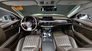 KIA STINGER MEISTER 2020