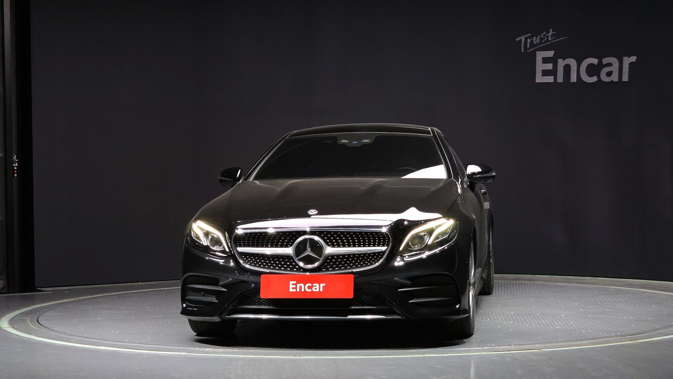 MERCEDES BENZ E-CLASS W213 2020