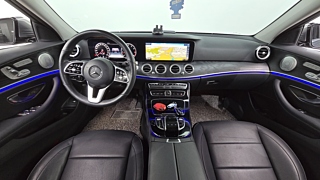MERCEDES BENZ E-CLASS W213 2019