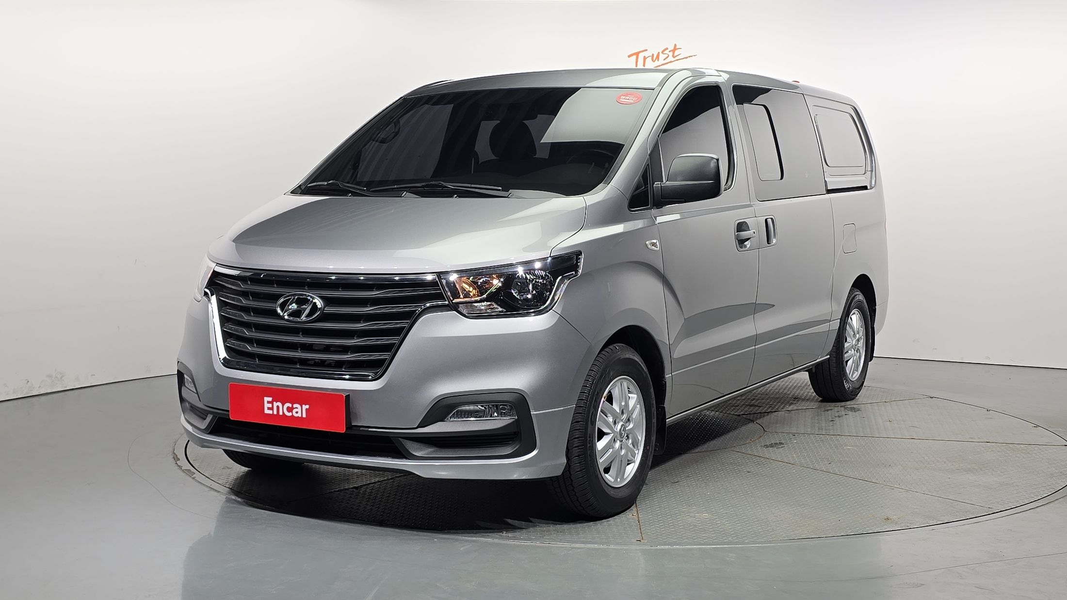 HYUNDAI STAREX GRAND 2021