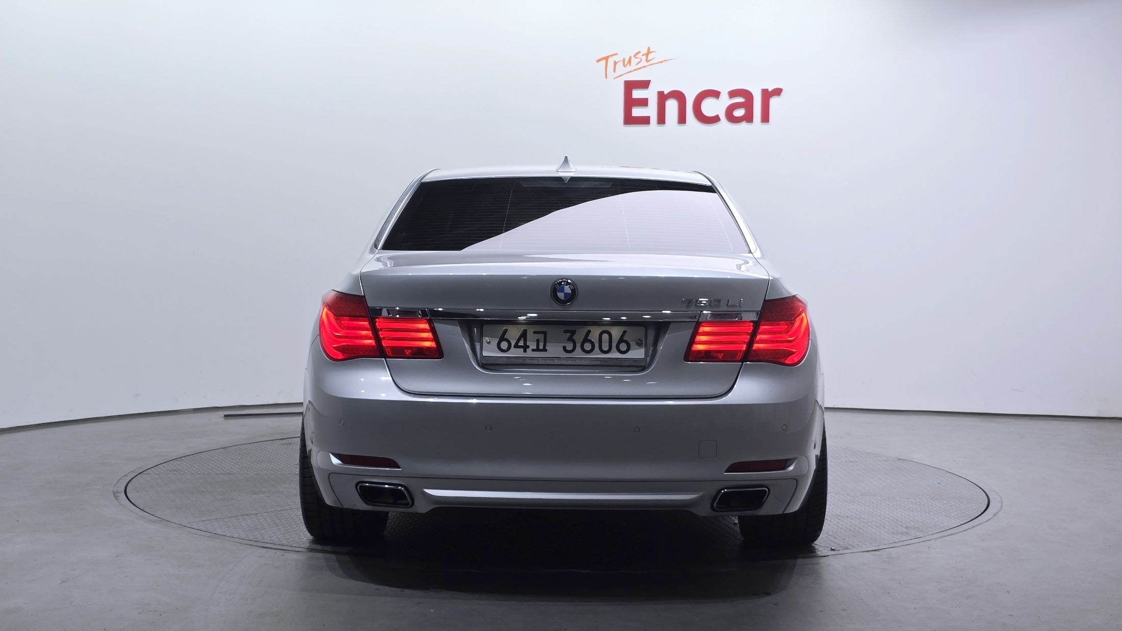 BMW 7-SERIES F01 2009