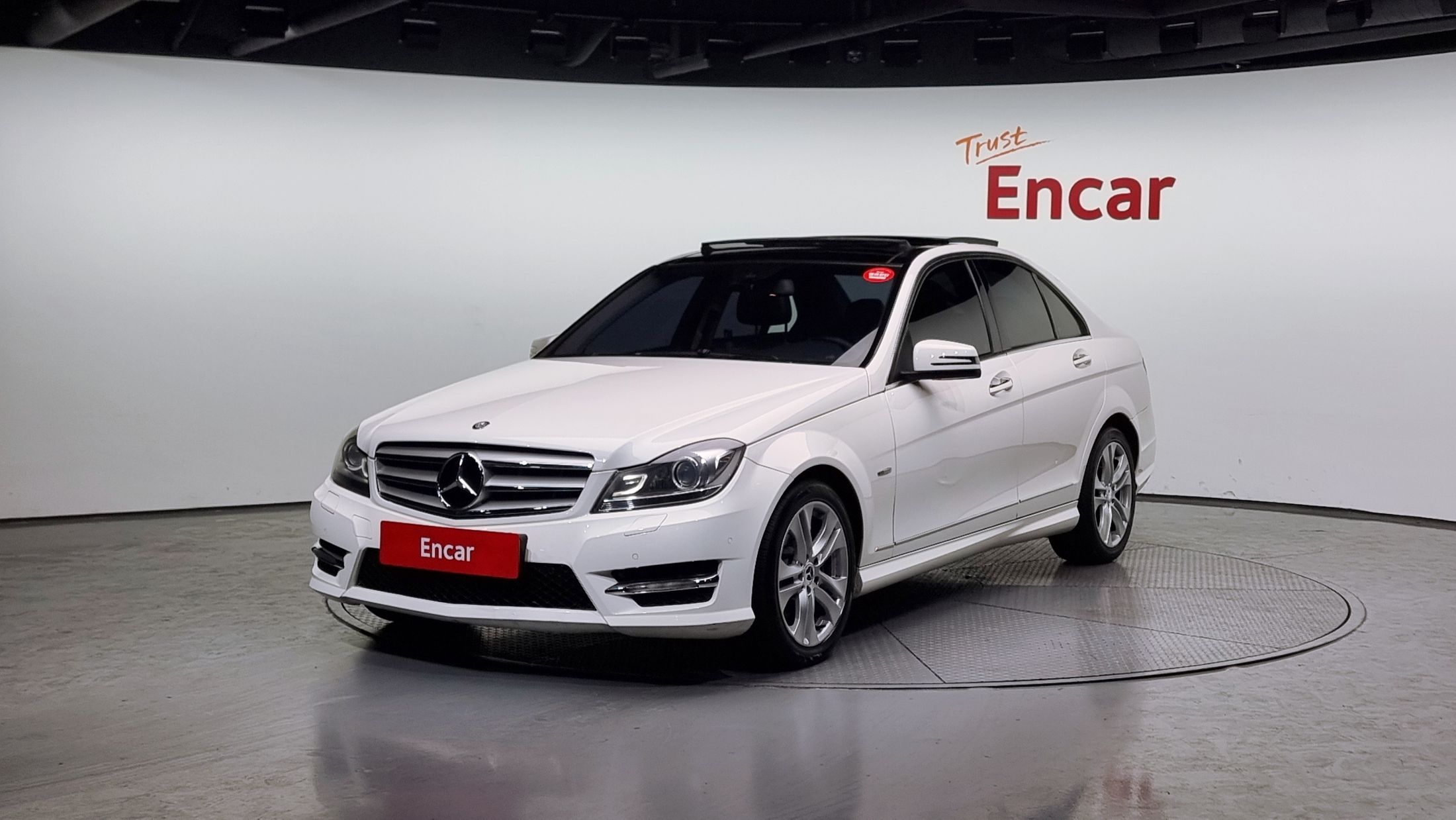 MERCEDES BENZ C-CLASS W204 2012