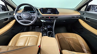 HYUNDAI SONATA DN8 2019