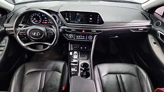 HYUNDAI SONATA DN8 2019