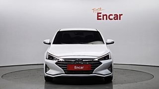 HYUNDAI AVANTE AD 2019