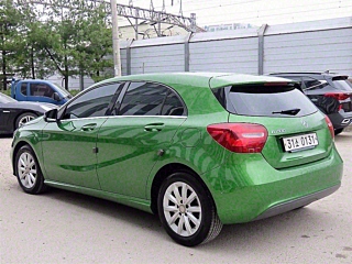 MERCEDES BENZ A-CLASS W176 2016