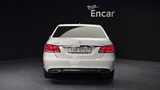 MERCEDES BENZ E-CLASS W212 2016