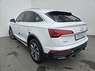 AUDI Q5 FY 2022