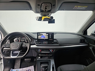AUDI Q5 FY 2022