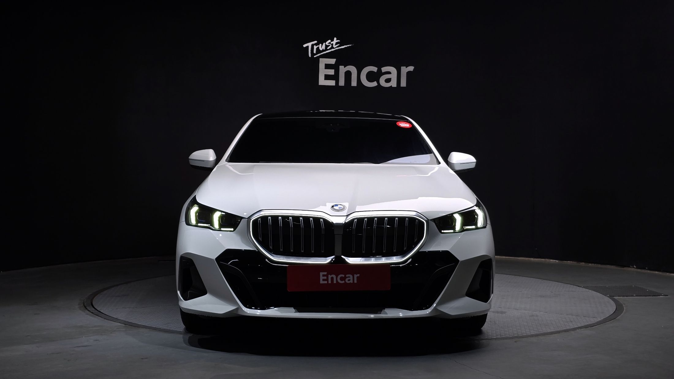 BMW 5-SERIES G60 2024