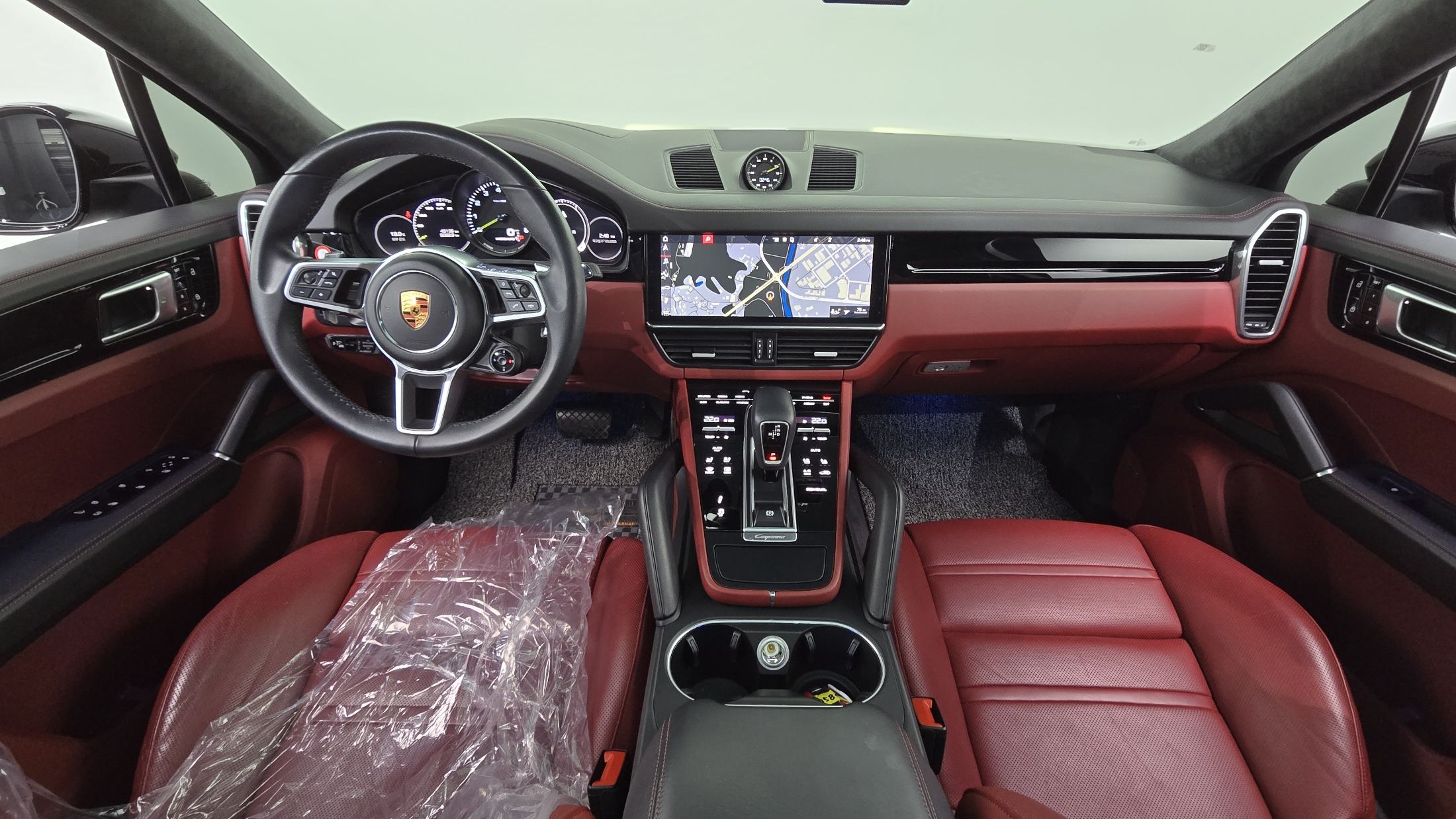 PORSCHE CAYENNE PO536