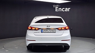HYUNDAI AVANTE AD 2018