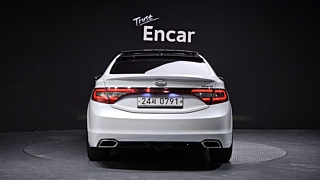 HYUNDAI GRANDEUR HG 2016