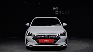HYUNDAI AVANTE AD 2019