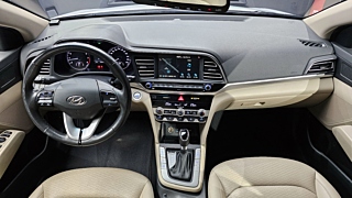 HYUNDAI AVANTE AD 2019