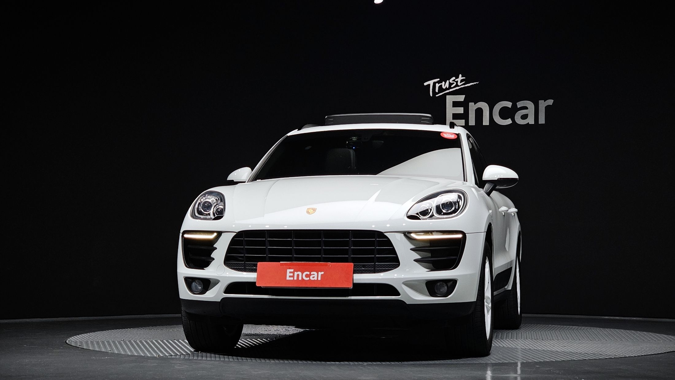 PORSCHE MACAN 2014