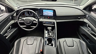 HYUNDAI AVANTE HYBRID CN7 2022
