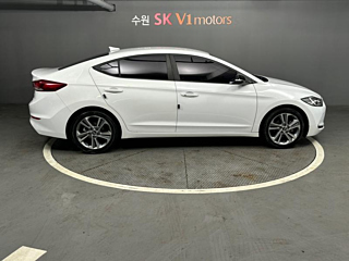 HYUNDAI AVANTE AD 2018