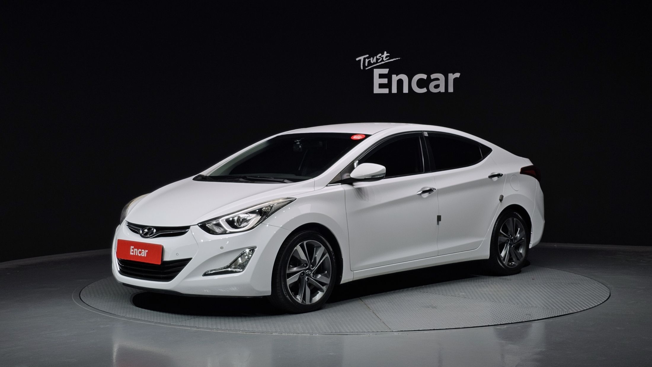 HYUNDAI AVANTE 2014