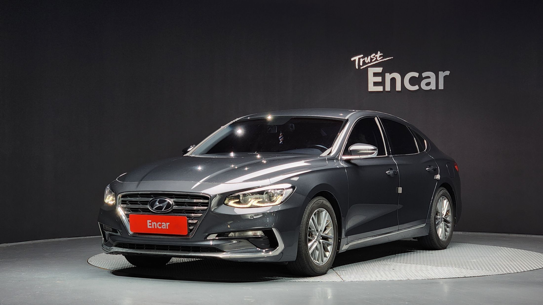 HYUNDAI GRANDEUR IG 2016
