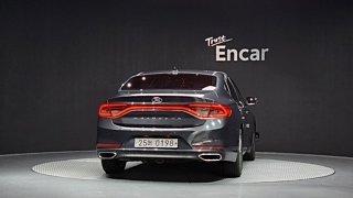 HYUNDAI GRANDEUR IG 2016