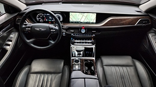 GENESIS EQ900 2016