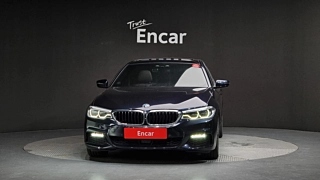 BMW 5-SERIES G30 2019