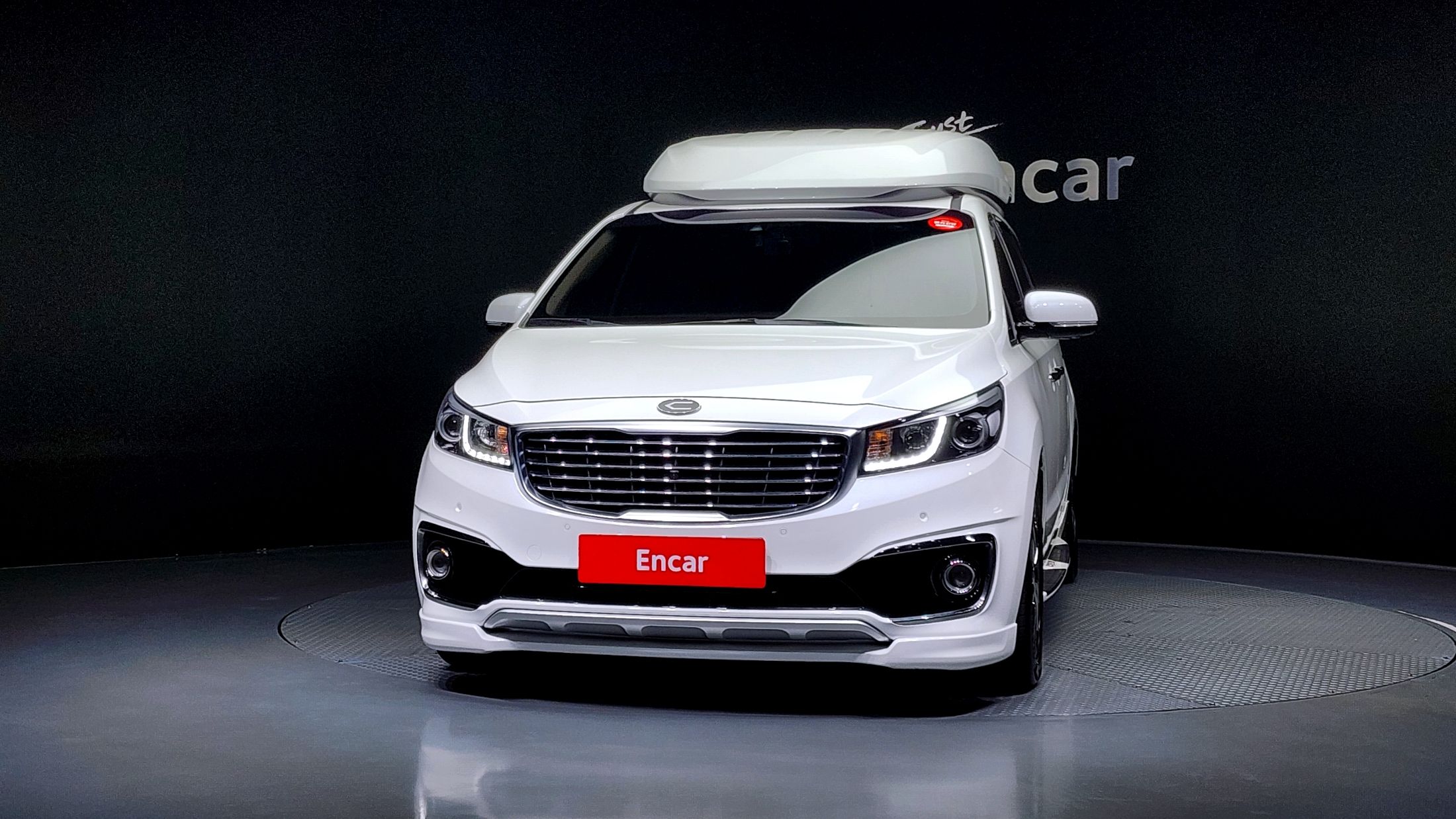 KIA CARNIVAL 2016