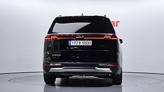 KIA CARNIVAL 2023