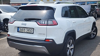 JEEP CHEROKEE KL 2021