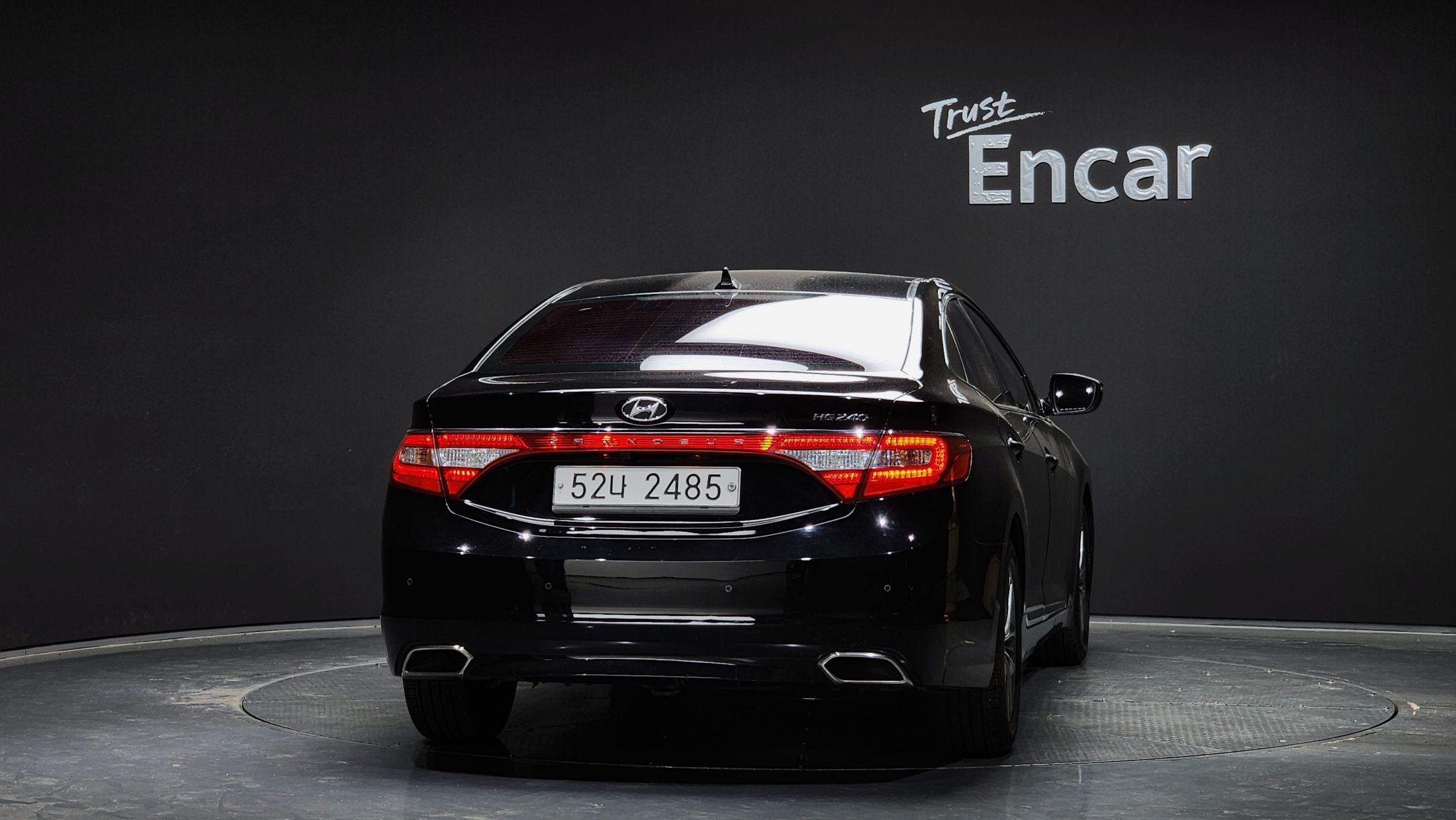 HYUNDAI GRANDEUR HG 2015