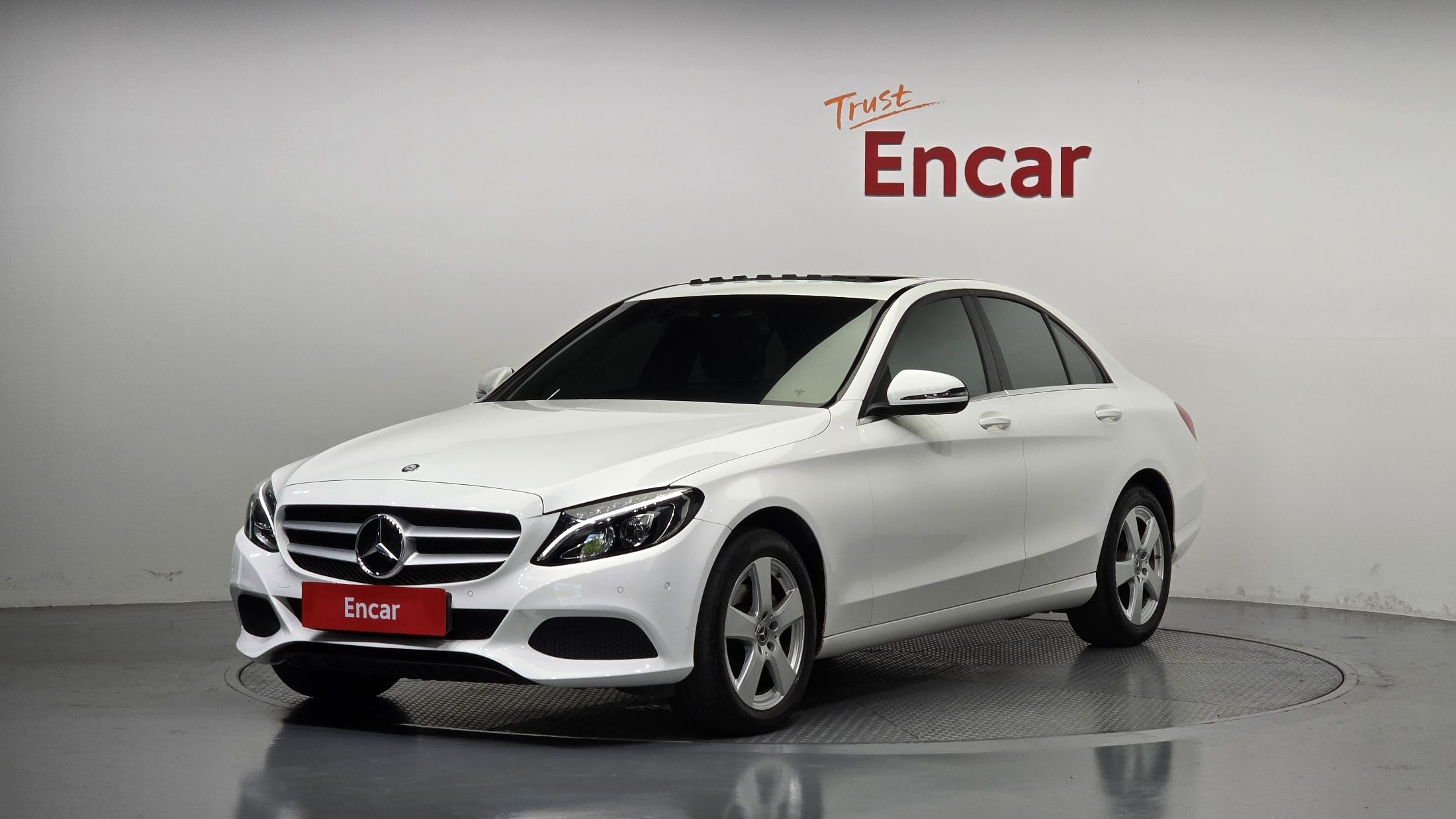 MERCEDES BENZ C-CLASS W205 2017