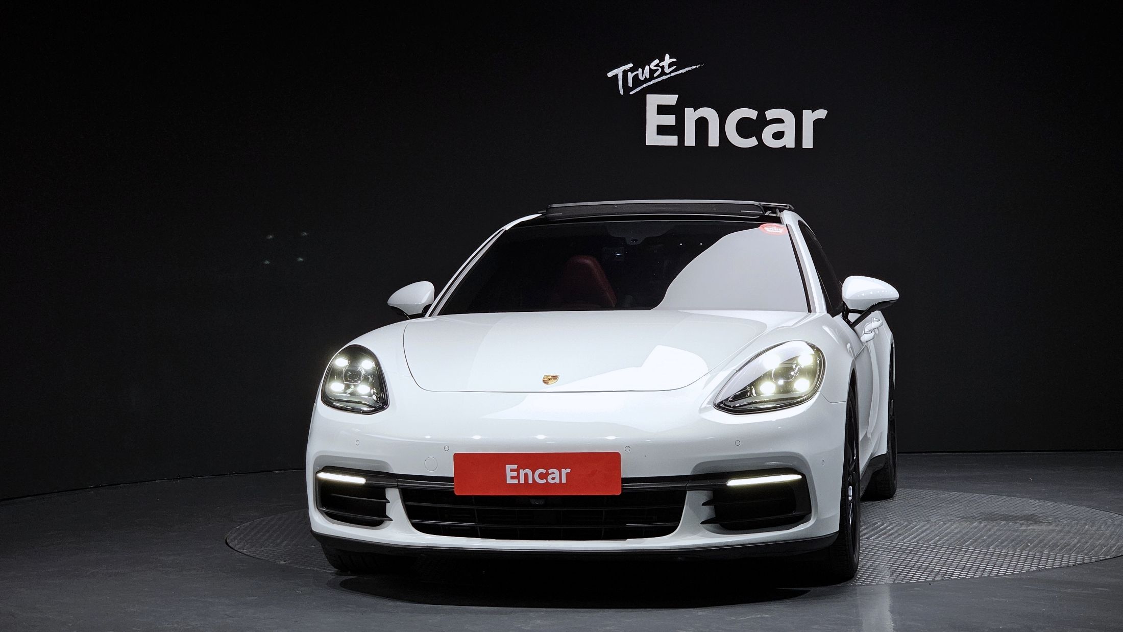 PORSCHE PANAMERA 971 2018