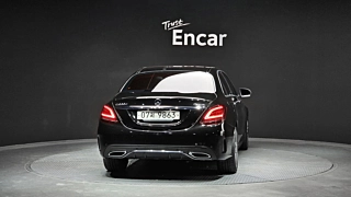 MERCEDES BENZ C-CLASS W205 2019