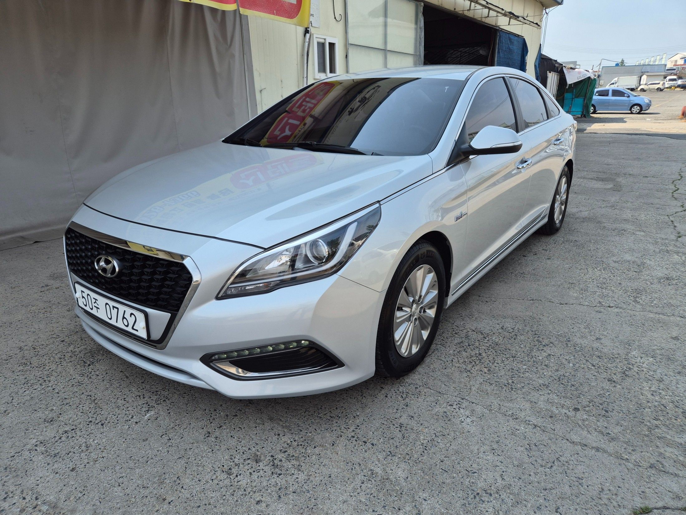 HYUNDAI LF SONATA HYBRID 2015