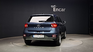 HYUNDAI VENUE 2023