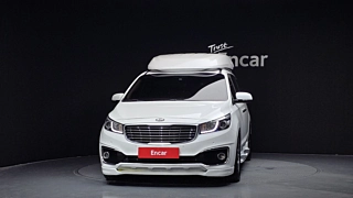 KIA CARNIVAL 2016