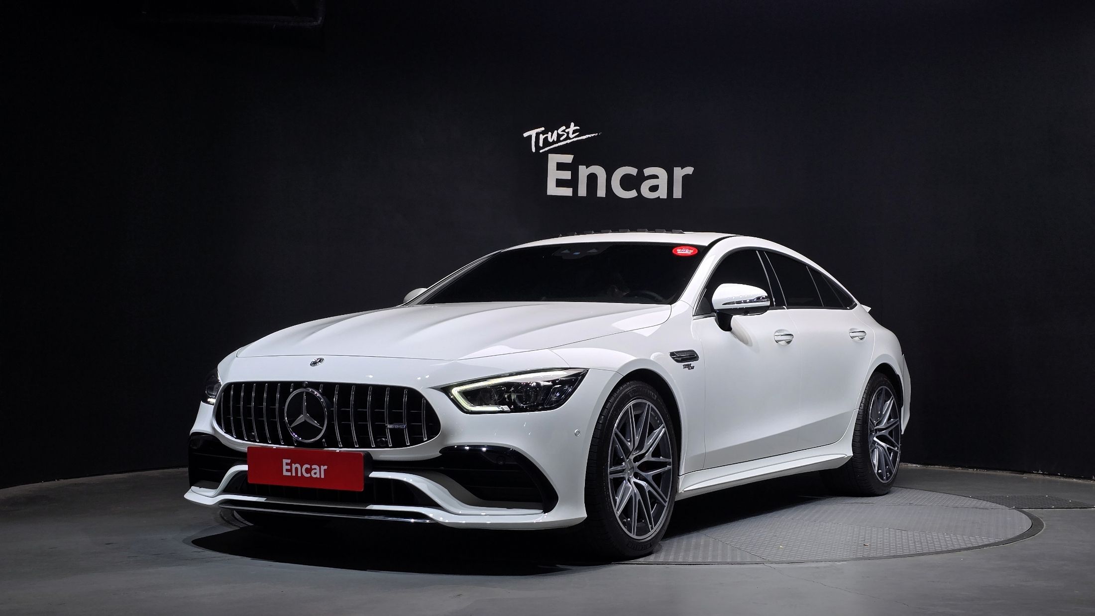 MERCEDES BENZ AMG GT