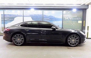 PORSCHE PANAMERA 971 2018