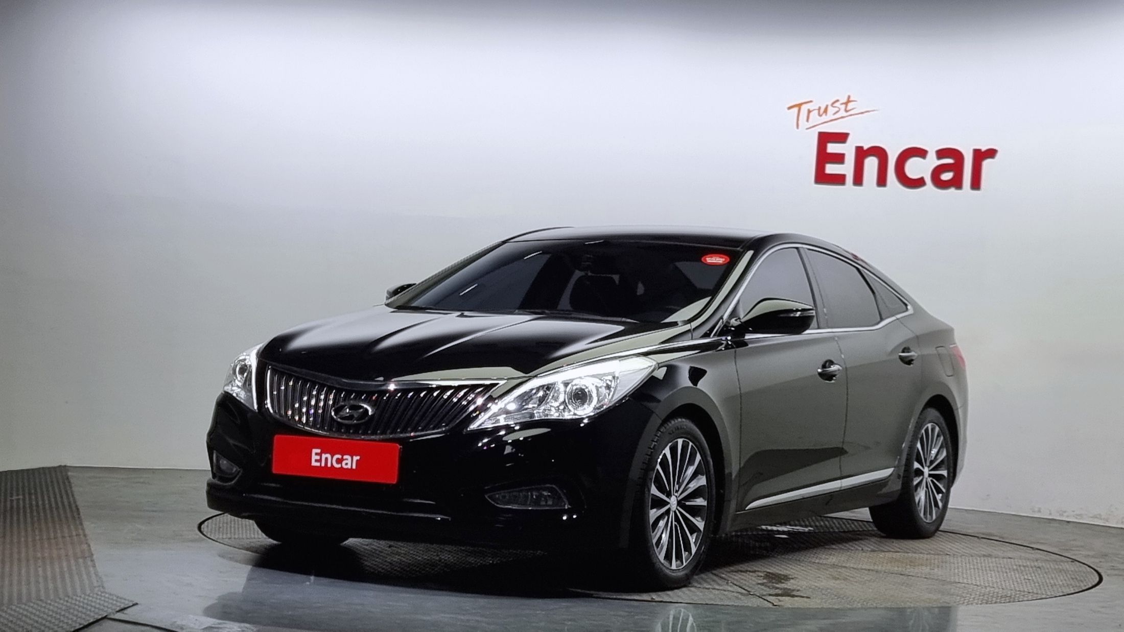 Аукционный лист HYUNDAI GRANDEUR HG 2013