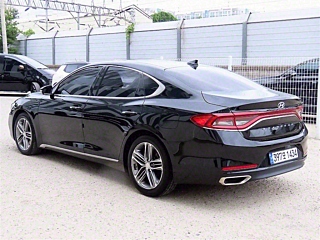 HYUNDAI GRANDEUR IG 2017