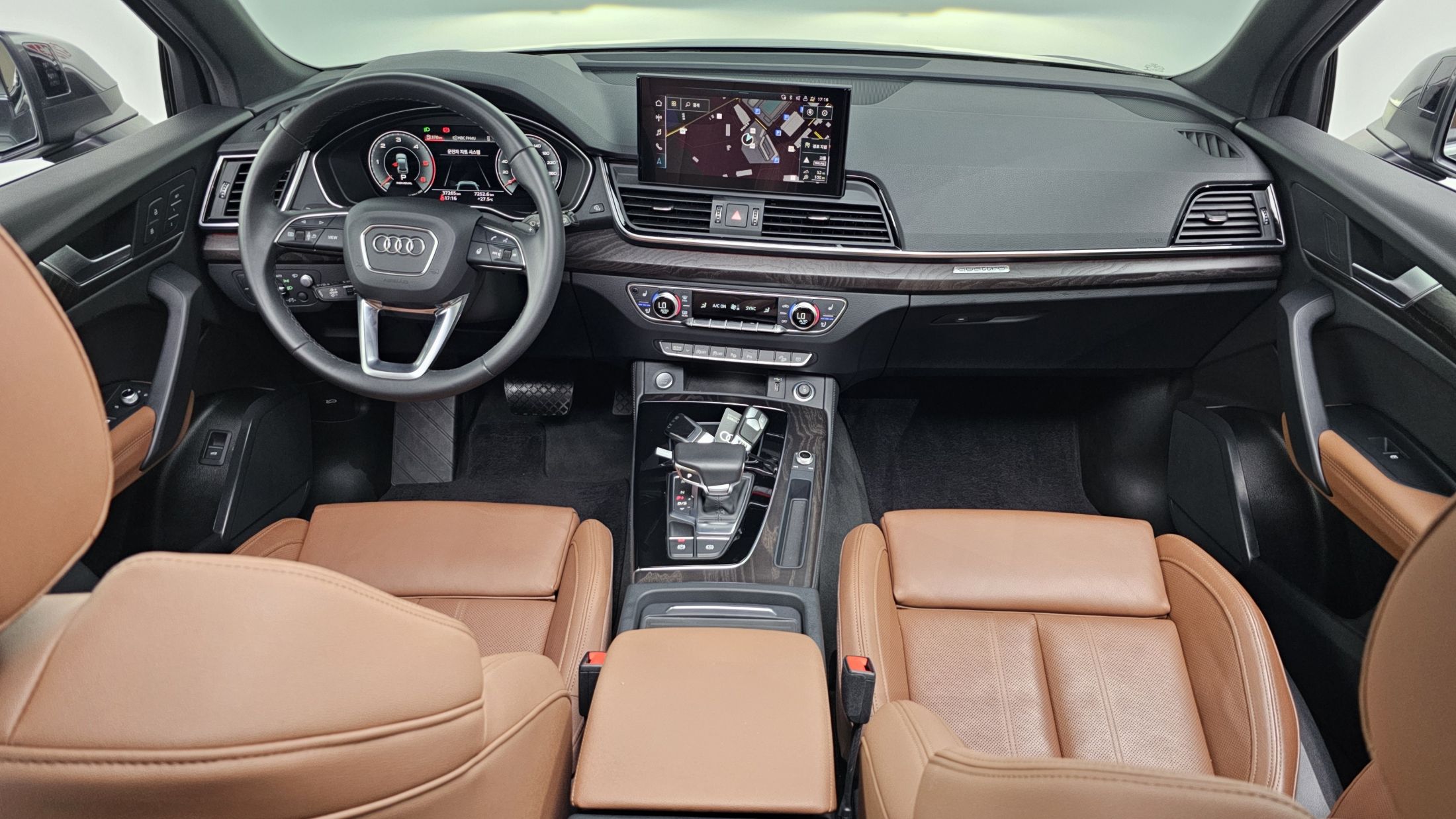 AUDI Q5 FY