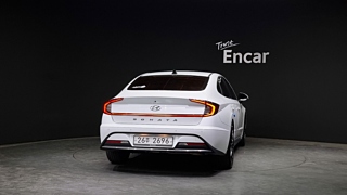 HYUNDAI SONATA DN8 2019